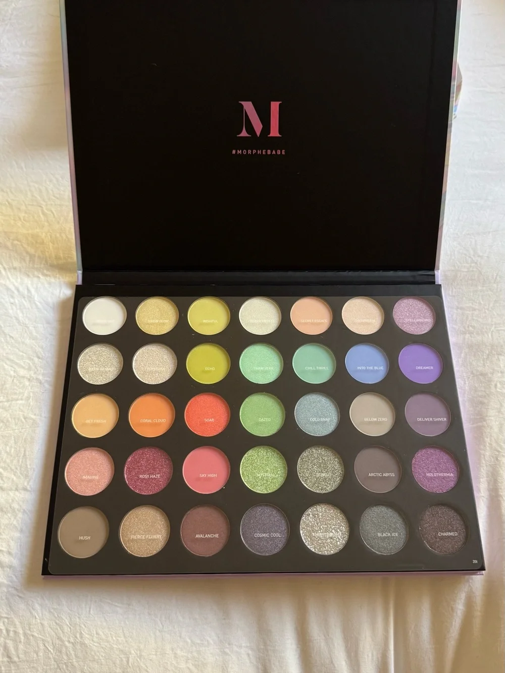 Morphe 35-Color Pastel & Bright Eyeshadow Palette - Multi
